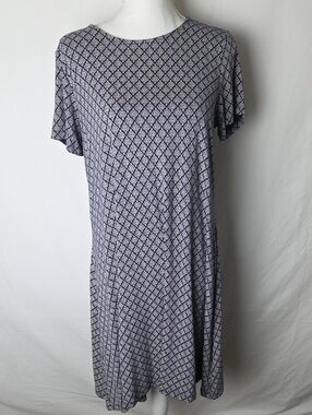 Old Navy Maxi Diamond Tile Print Swing Navy/White Stretch Short Sleeve Dress Lg